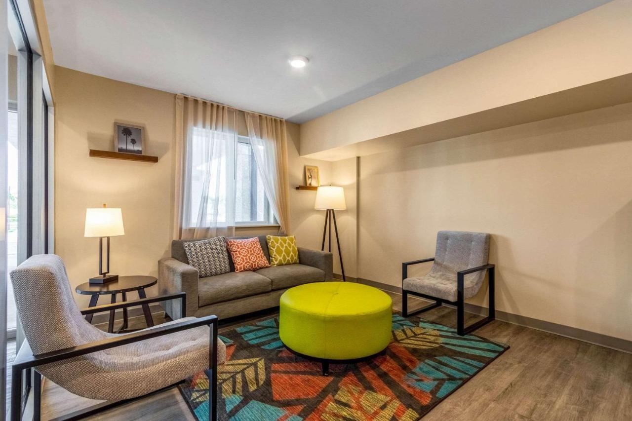 Woodspring Suites Miramar Exteriör bild